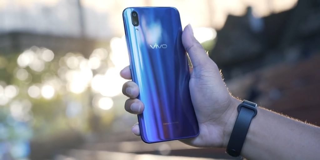 tampilan belakang vivo v11 #3