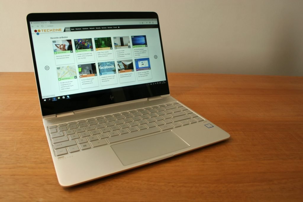 review Laptop HP Spectre 13 X360